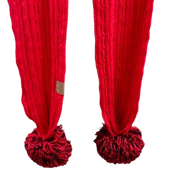 C.C. Exclusives Cozy Cable Knit Pom Pom Scarf Red Black - Picture 5 of 12